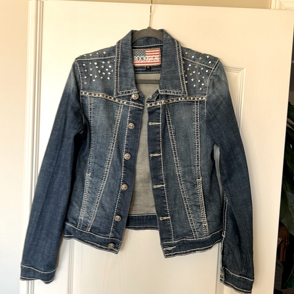 Rock n Roll Cowgirl studded/rhinestone denim jacket M